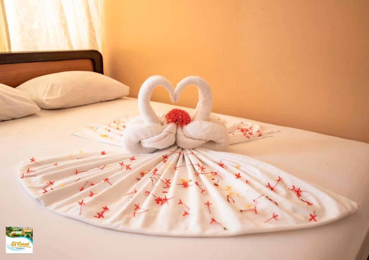 Hotel Y Cabinas El Coral Jacó Szoba fotó